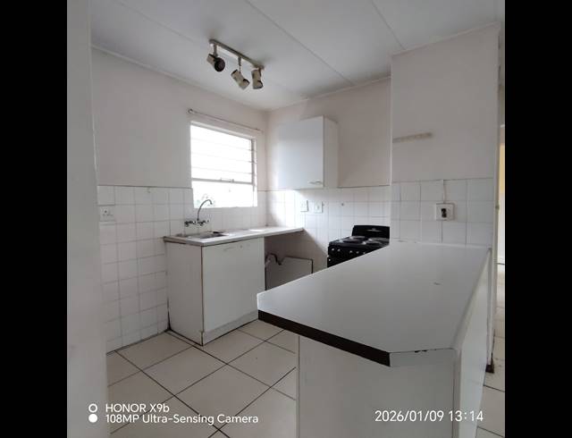 2 BEDROOM APARTMENT FOR SALE IN VORNA VALLEY